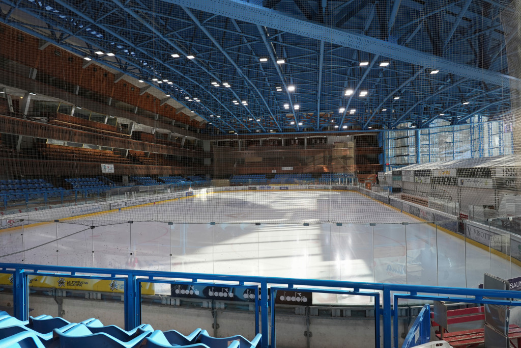 Cortina Curling