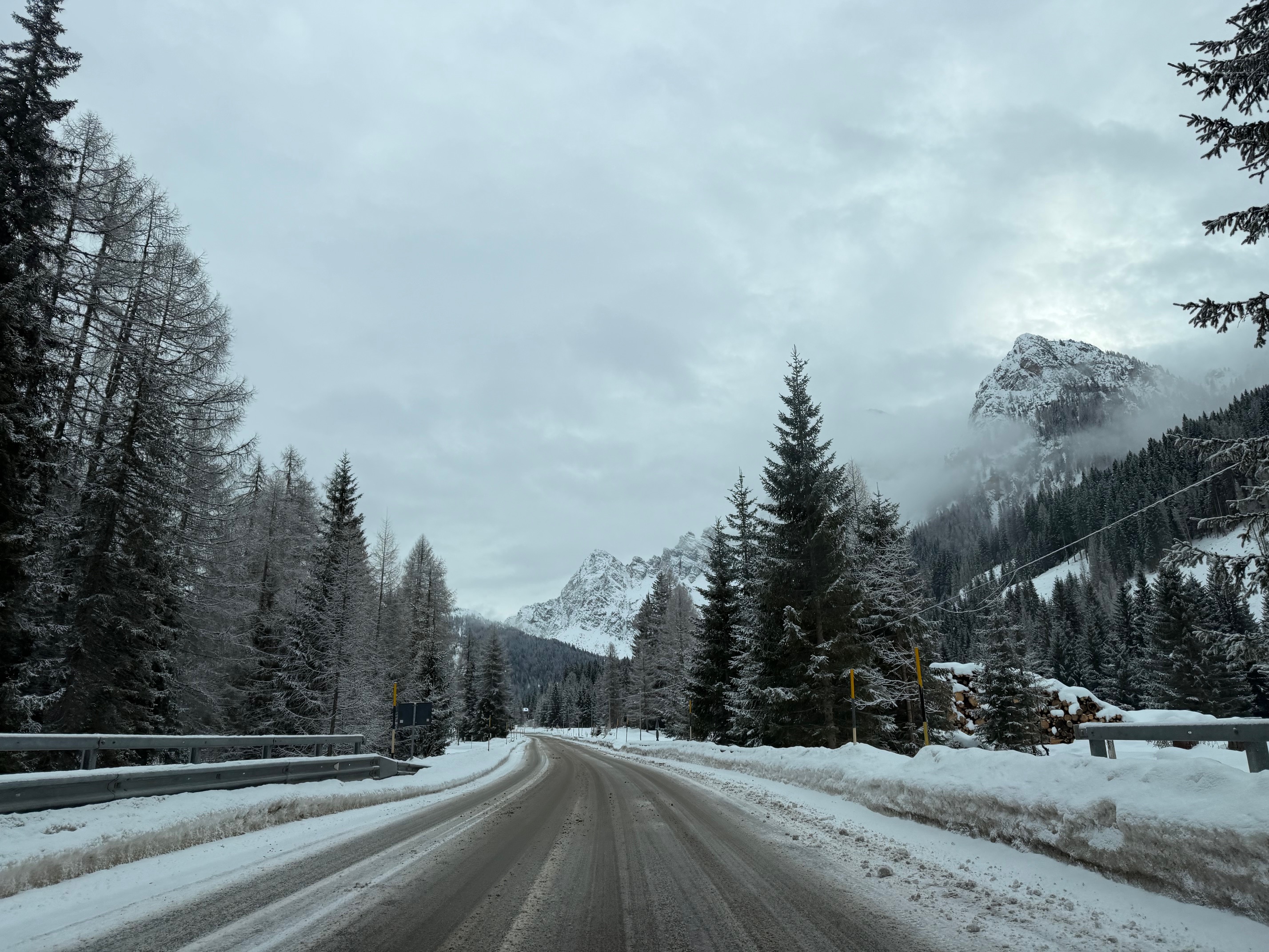 Drive to Cortina