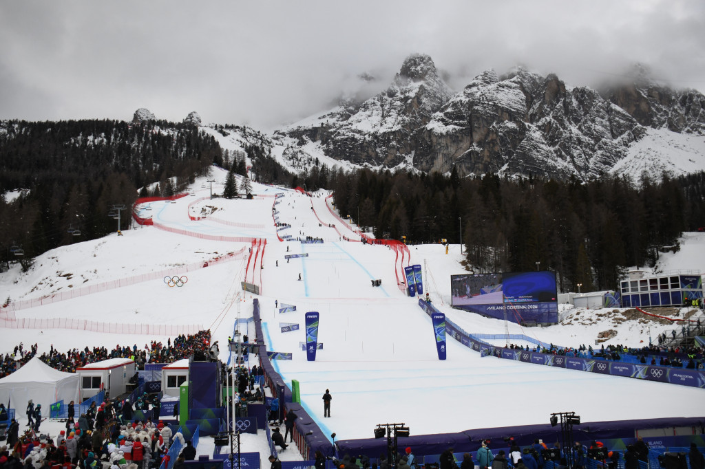 Cortina skiing