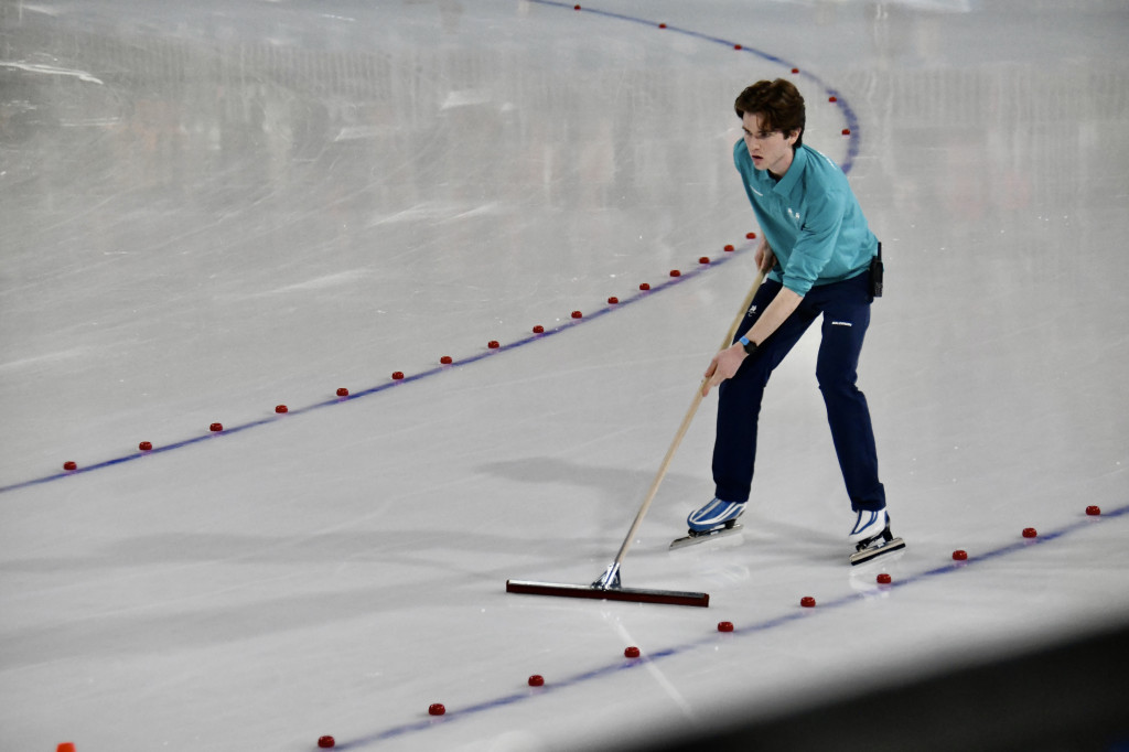 Speedskate squeegee