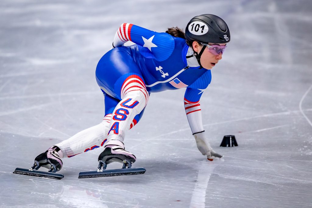 Julie Letai Action PHOTO-US Speedskating-Noel Stave